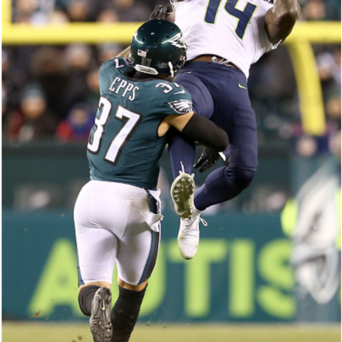 When Opportunity Knocked, This Eagle DB Answered