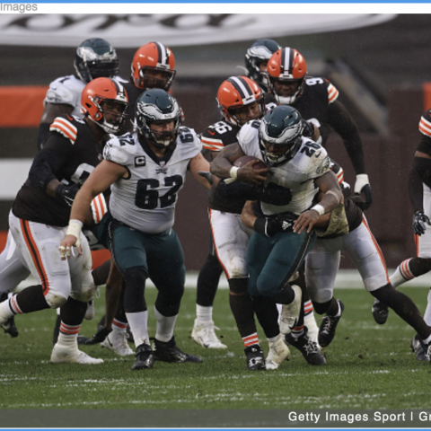 Eagles Offensive Line Lets Down Vs. Browns