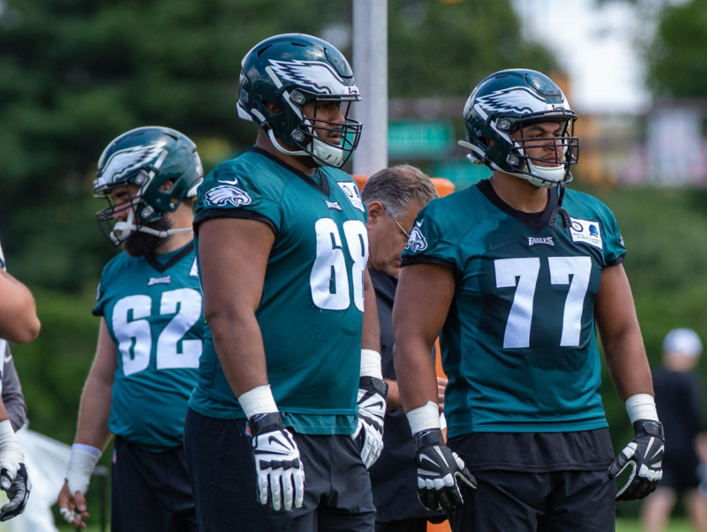 Inside The Birds: Mailata Vs. Dillard In Blindside Battle