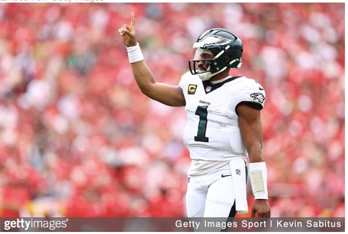 Jalen hurts vs chiefs week 2 2025 getty
