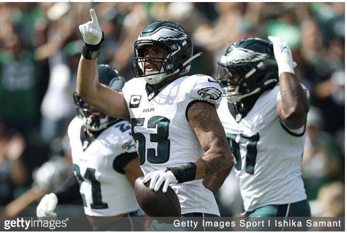 Eagles Zack defense Baun vs. Rams 2025 Getty