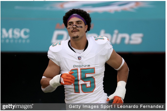 Jaelan Phillips getty Dolphins 2025