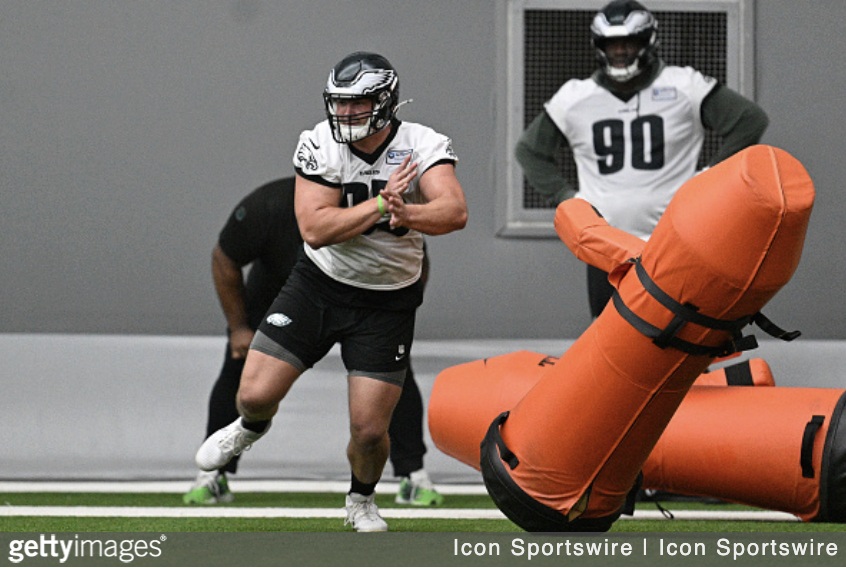 Ty Robinson Byron Young getty images week 14 chargers