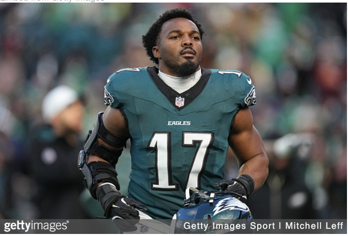 getty Nakobe Dean free agency Raiders