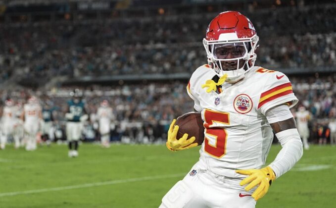 Hollywood Homecoming