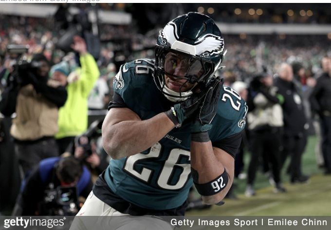 Getty eagles commanders week 1 saquon barkley